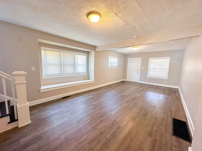 Photo - 5033-5035 E New York St Unit 5033 E New York St