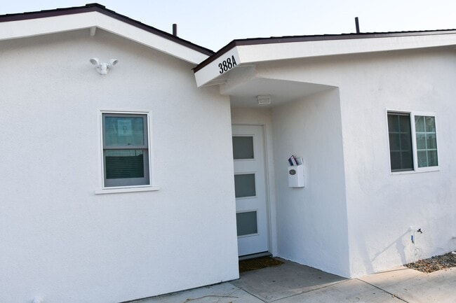 Building Photo - Parker (388) North Unit Parker (388) #A