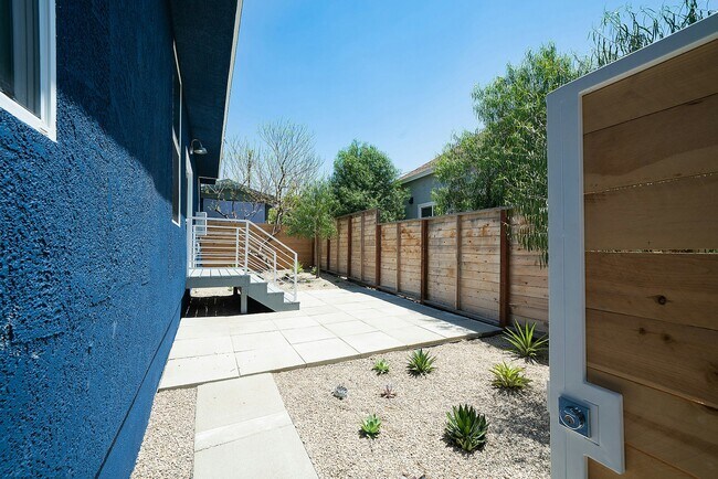 Photo - 2322 Alta St
