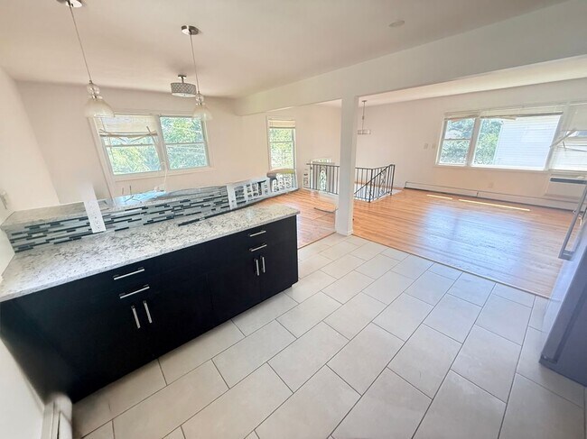 10 Park Cir Unit B