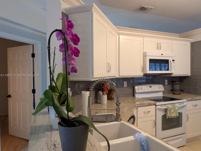 Photo - 4153 Sapphire Terrace