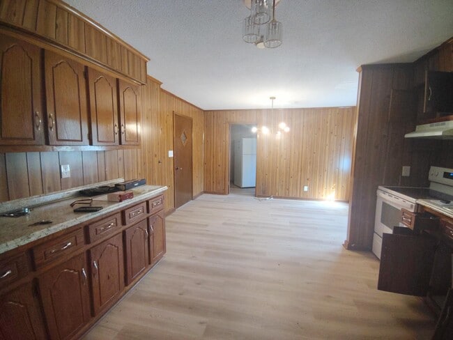 Photo - 485 Fayette Corner Dr