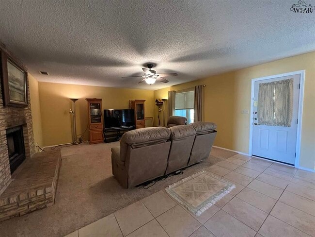 Photo - 2108 Selma Dr