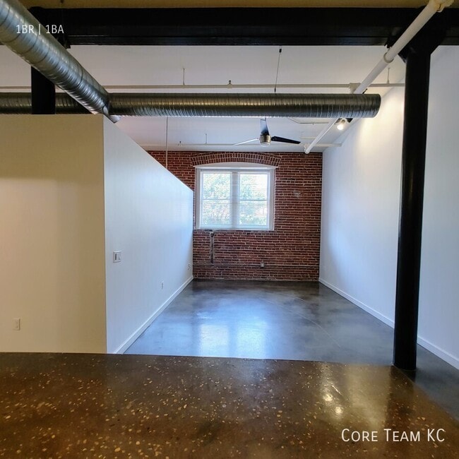 Photo - 204 Walnut St Unit 107