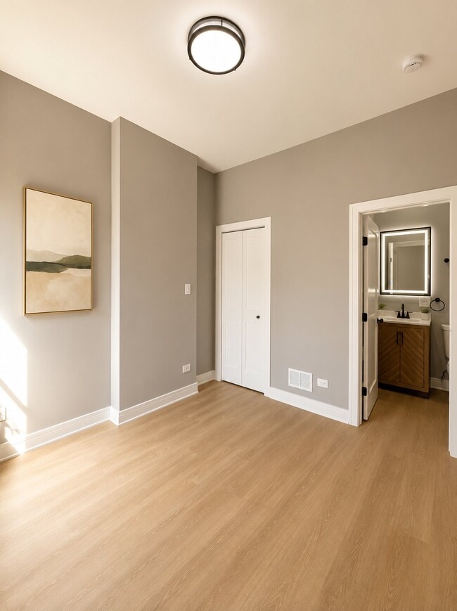 Photo - 5638 S Green St Unit 1-2