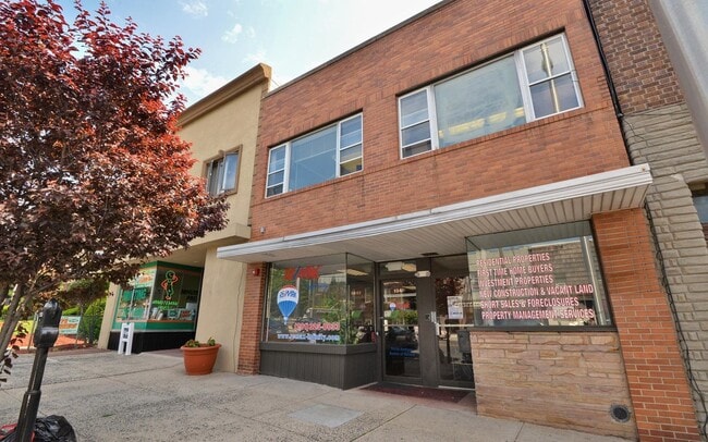 Building Photo - 1249 Paterson Plank Rd Rental