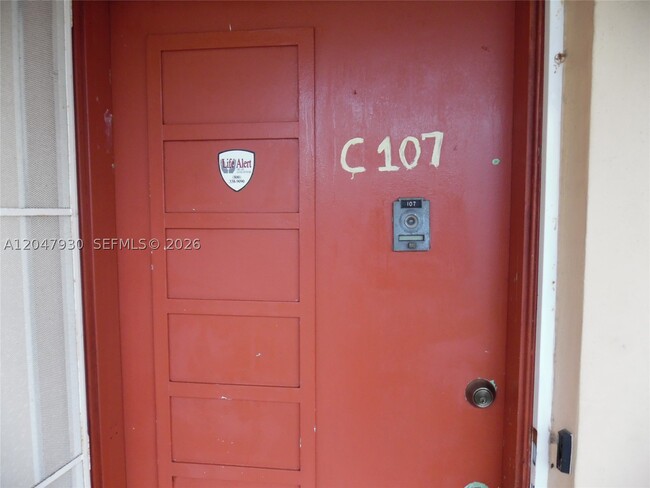 Photo - 1501 NE 191st St Unit C107
