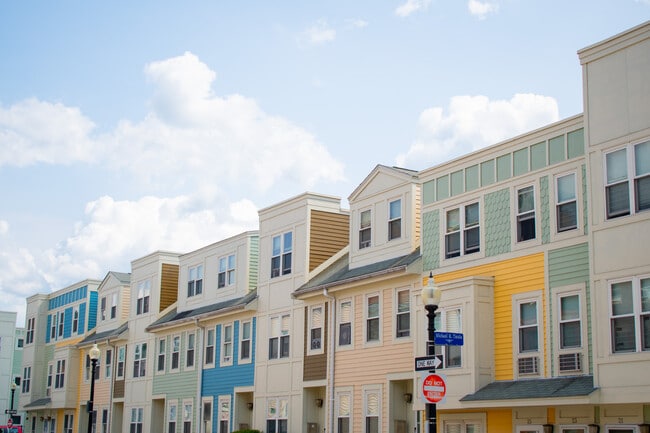 Maverick Landing - Maverick Landing Apartments