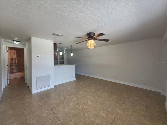 Photo - 15532 Chamberlain Blvd