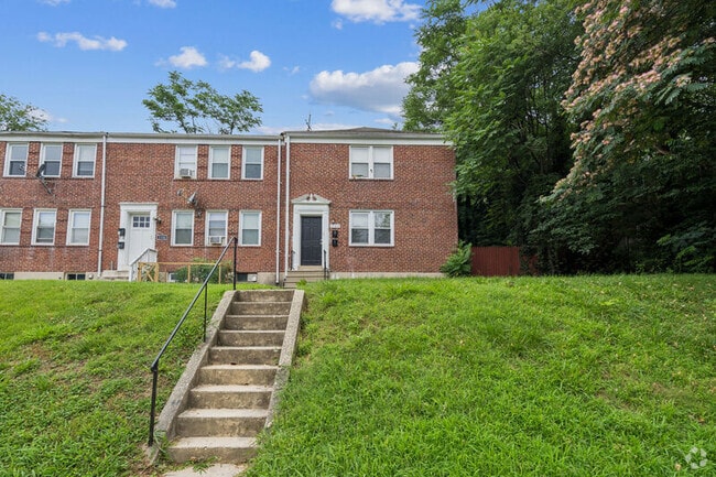 Building Photo - 1122 Gleneagle Rd Unit 1 Rental