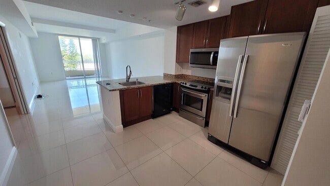 Photo - 400 N Federal Hwy Unit 414n