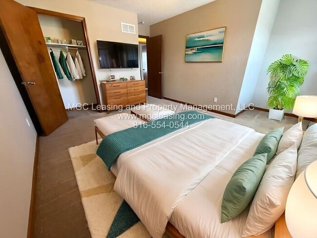 Photo - Millwood Townhomes Special - $1,000 Rent Credit - Limited Time Offer!