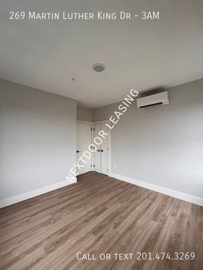 Photo - 269 M.L.K. Drive Unit 3AM