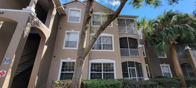 Building Photo - 7147 Yacht Basin Ave Unit 114