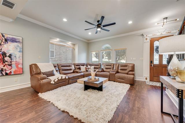 Photo - 114 Mischief Ln