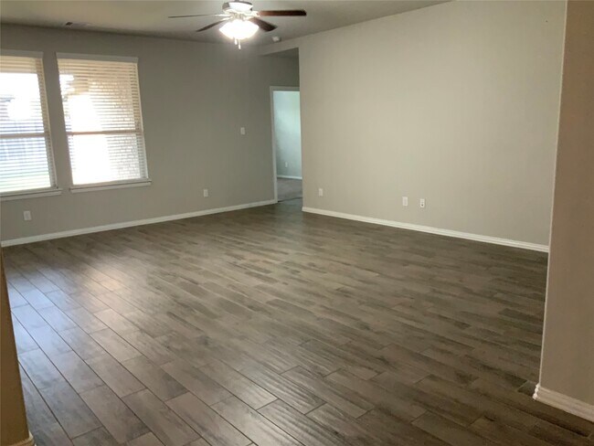 Photo - 7310 Saddle Tree Dr
