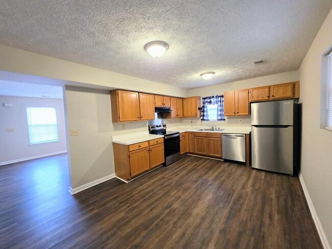 Photo - 315 Turfway Dr