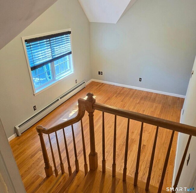 19 Moodus Leesville Rd