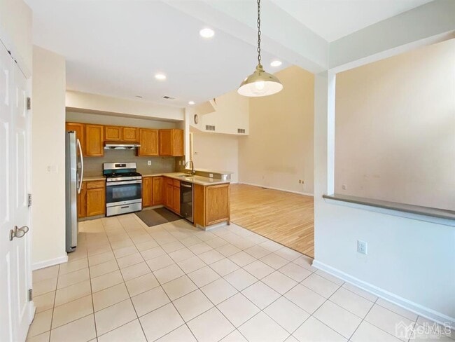 48 Berkshire Way