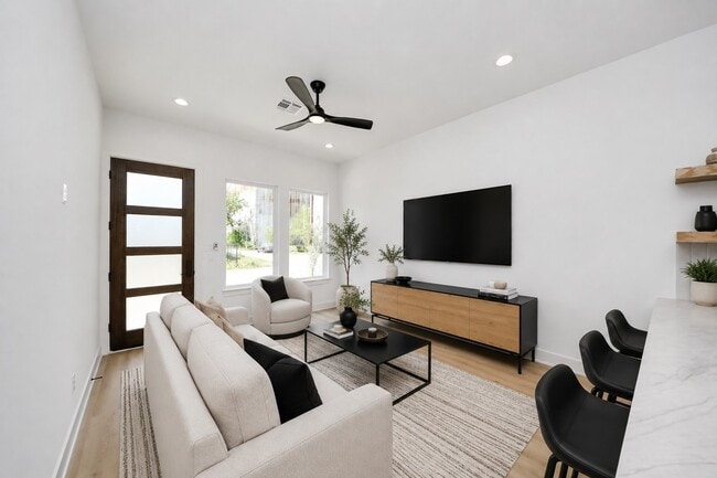 Photo - 4607 Gunter St Unidad A