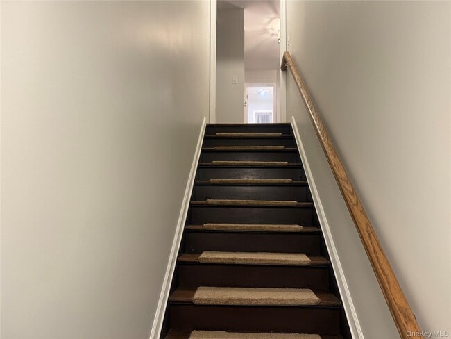 Photo - 18 Juniper Rd Unit 2nd Floor