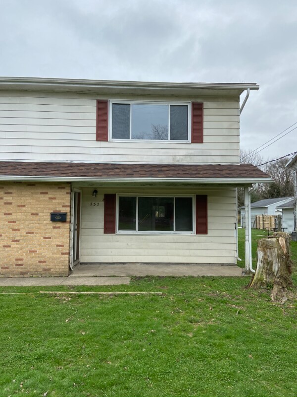 Photo - 757 Akron Blvd Apartment Unit 757