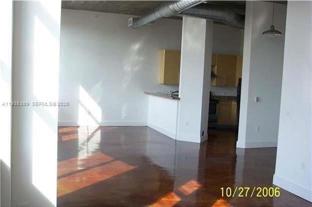 Photo - 1789 NE Miami Gardens Dr Unit W203