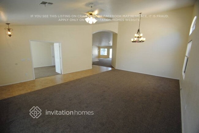 Photo - 9426 E Juanita Ave