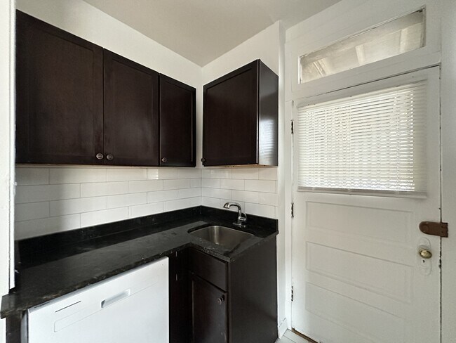 Photo - 1321.5 W Estes Ave Unit 53