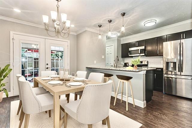 Photo - 3756 Vitruvian Way