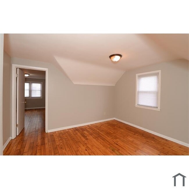 Photo - 5755 Turney Rd