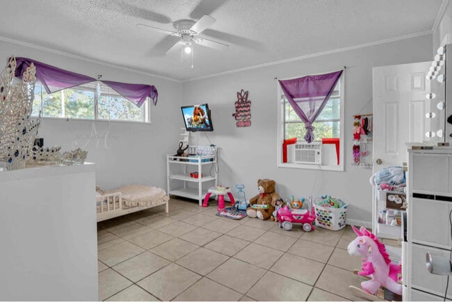 Photo - 1315 Brown St