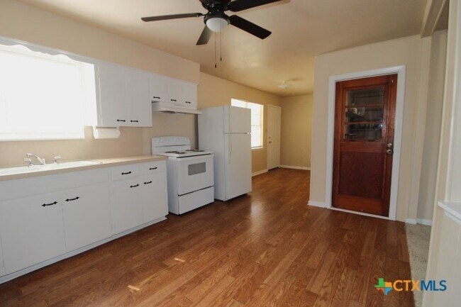 Photo - 2107 Brantley Ave