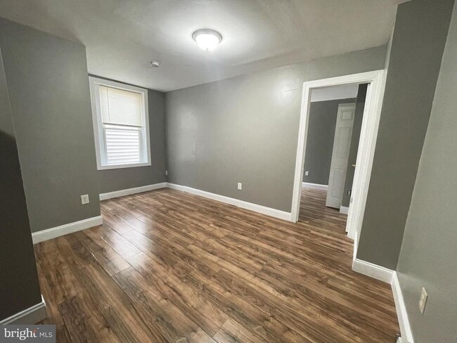 Photo - 1934 W Ontario St Unidad 2 REAR