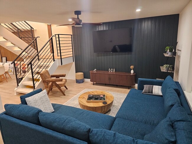 Photo - 266 E Via Escuela Unit D