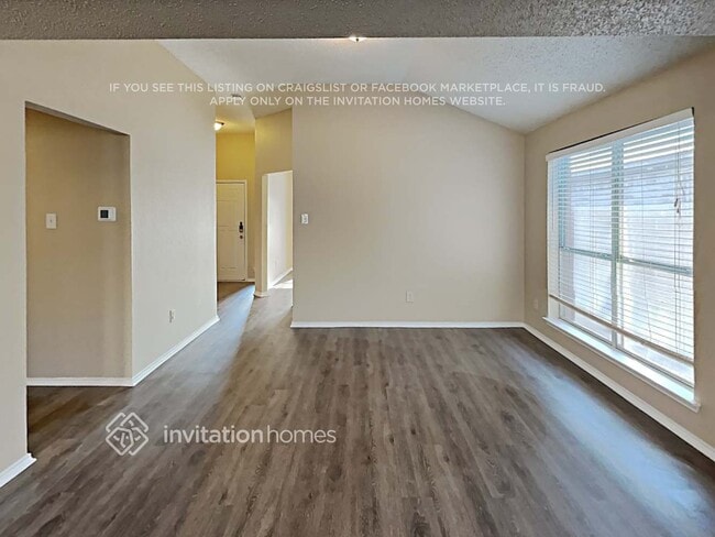 Photo - 10220 Cypress Hills Dr