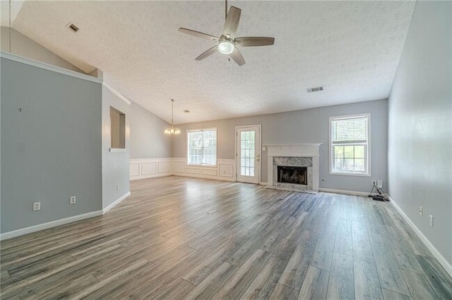 Photo - 1617 Amhearst Walk Rd