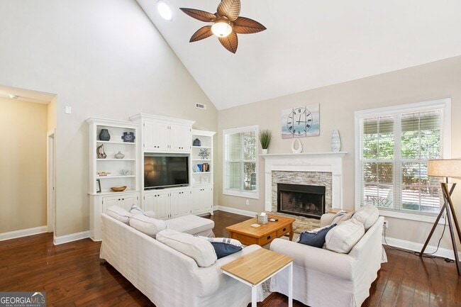 Photo - 728 Gittings Ave