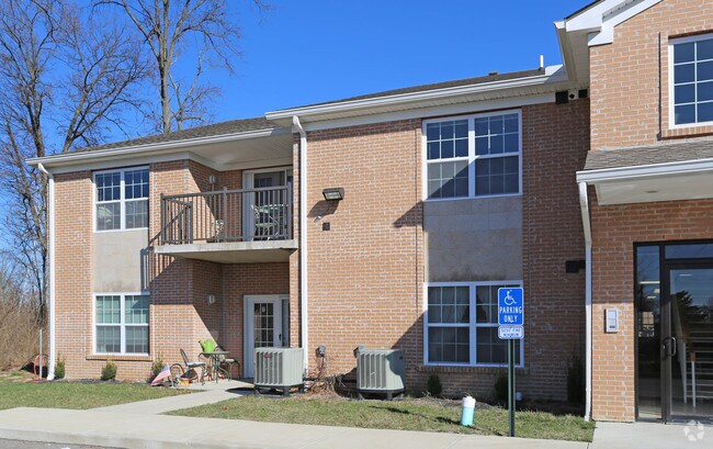 Photo - Belleville Apartments