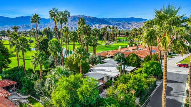 Photo - 261 Cordoba Way