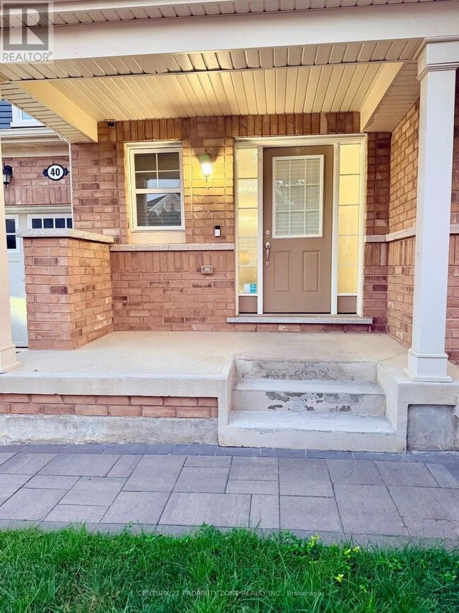 Photo - 40 LeBlanc Cres