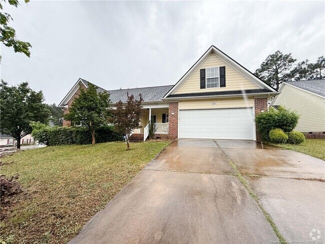 Building Photo - 728 Fairbluff Dr Rental