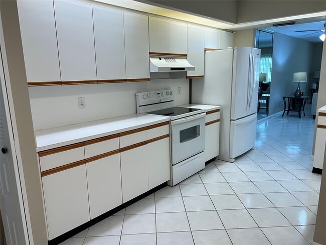 Photo - 1605 Abaco Dr Unidad 1605 J1