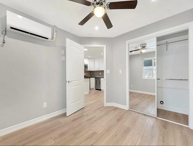 Photo - 18230 Hartland St