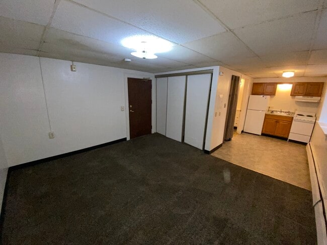 Photo - 1143 1st St NW