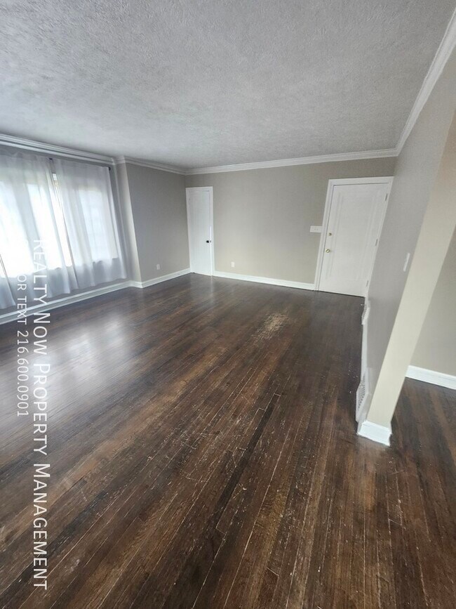 Photo - 3644 Rolliston Rd Unit 2