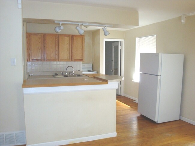 Building Photo - 7349 Grand Dr Rental