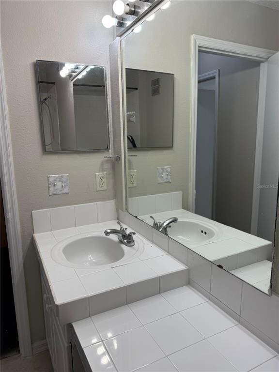 Photo - 631 Washington Palm Loop