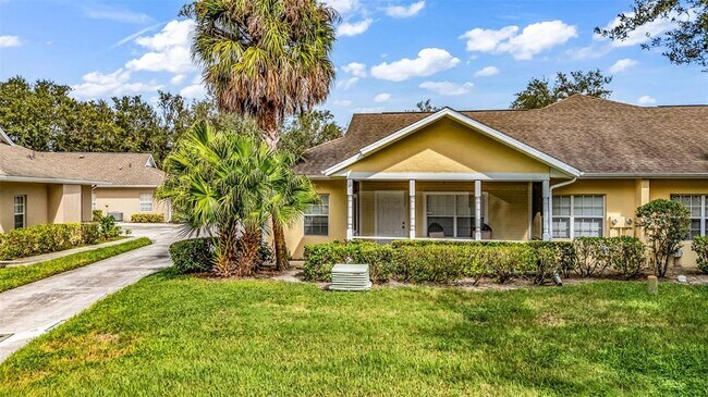 Photo - 1647 Red Oak Ln