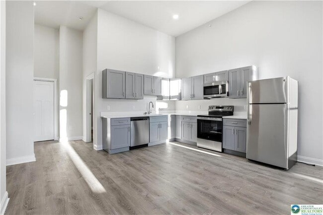 Photo - 109 S Centre St Unit 6